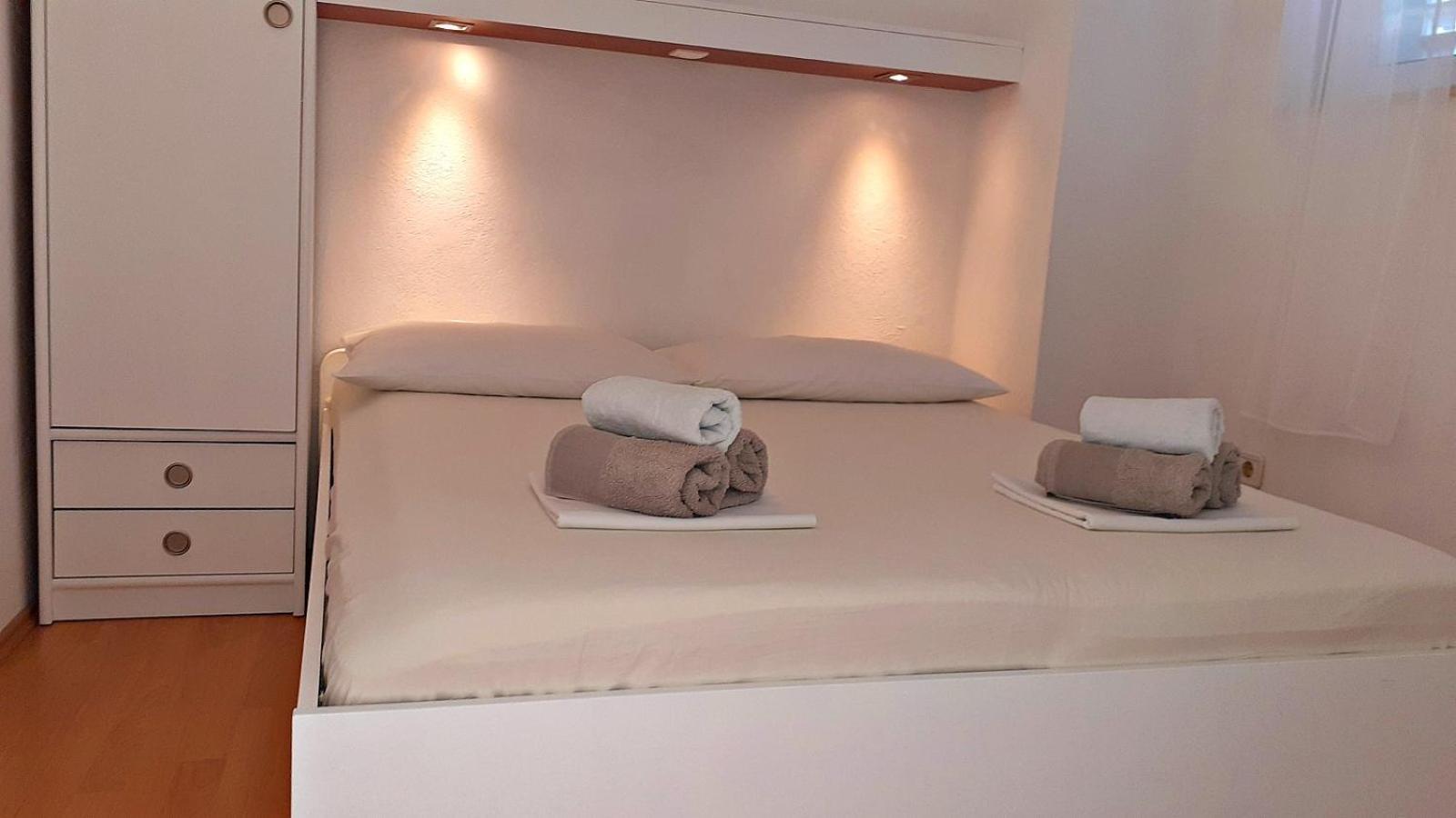 Apartments Villa Bonaca Baška Voda الغرفة الصورة