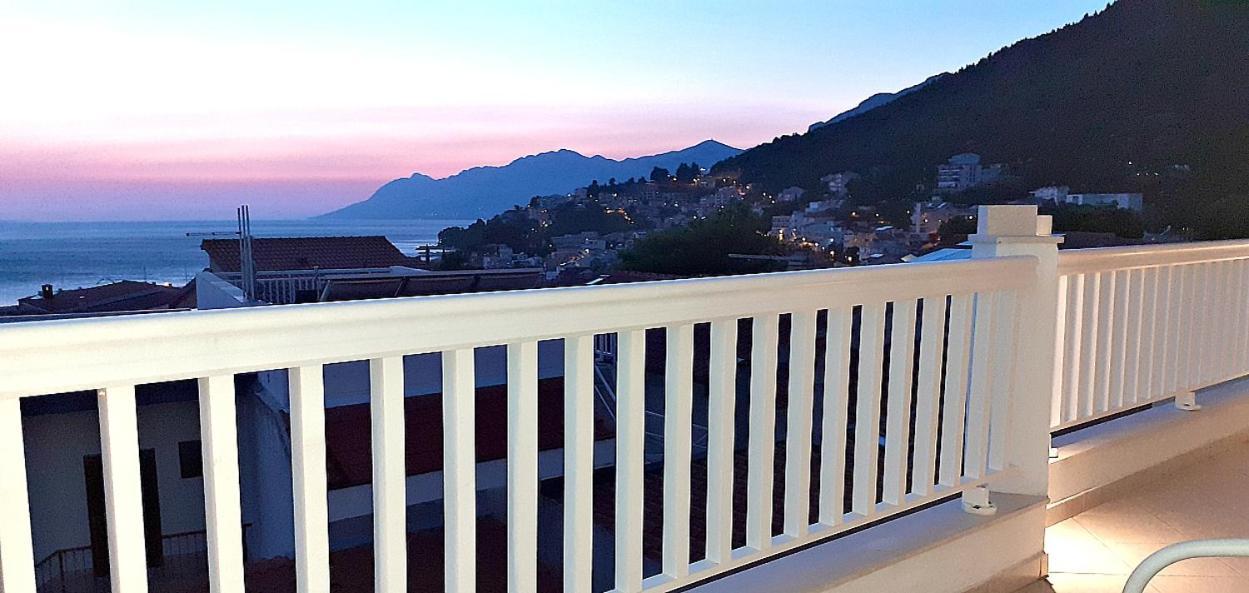 Apartments Villa Bonaca Baška Voda الغرفة الصورة