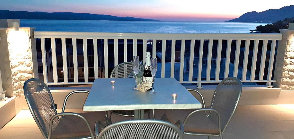 Apartments Villa Bonaca Baška Voda الغرفة الصورة