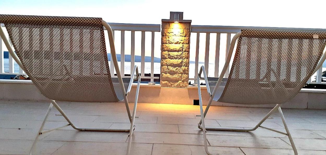 Apartments Villa Bonaca Baška Voda الغرفة الصورة