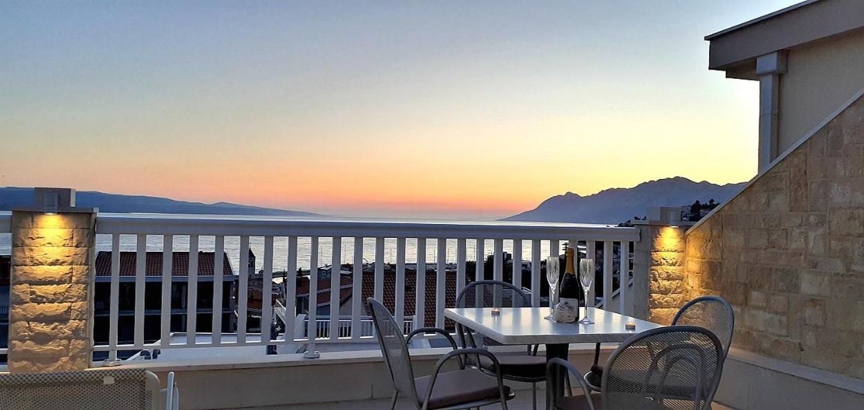 Apartments Villa Bonaca Baška Voda الغرفة الصورة