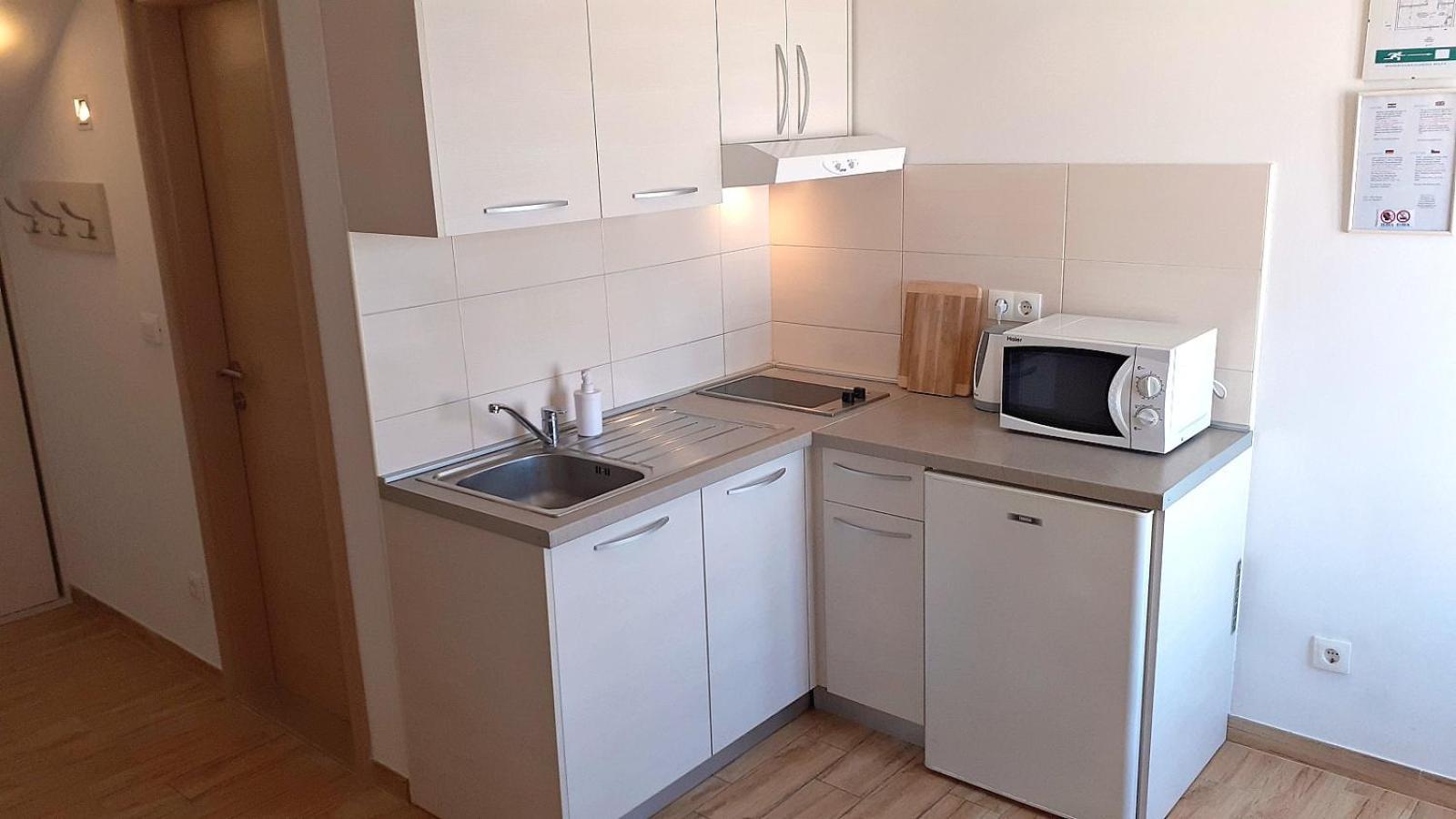 Apartments Villa Bonaca Baška Voda الغرفة الصورة