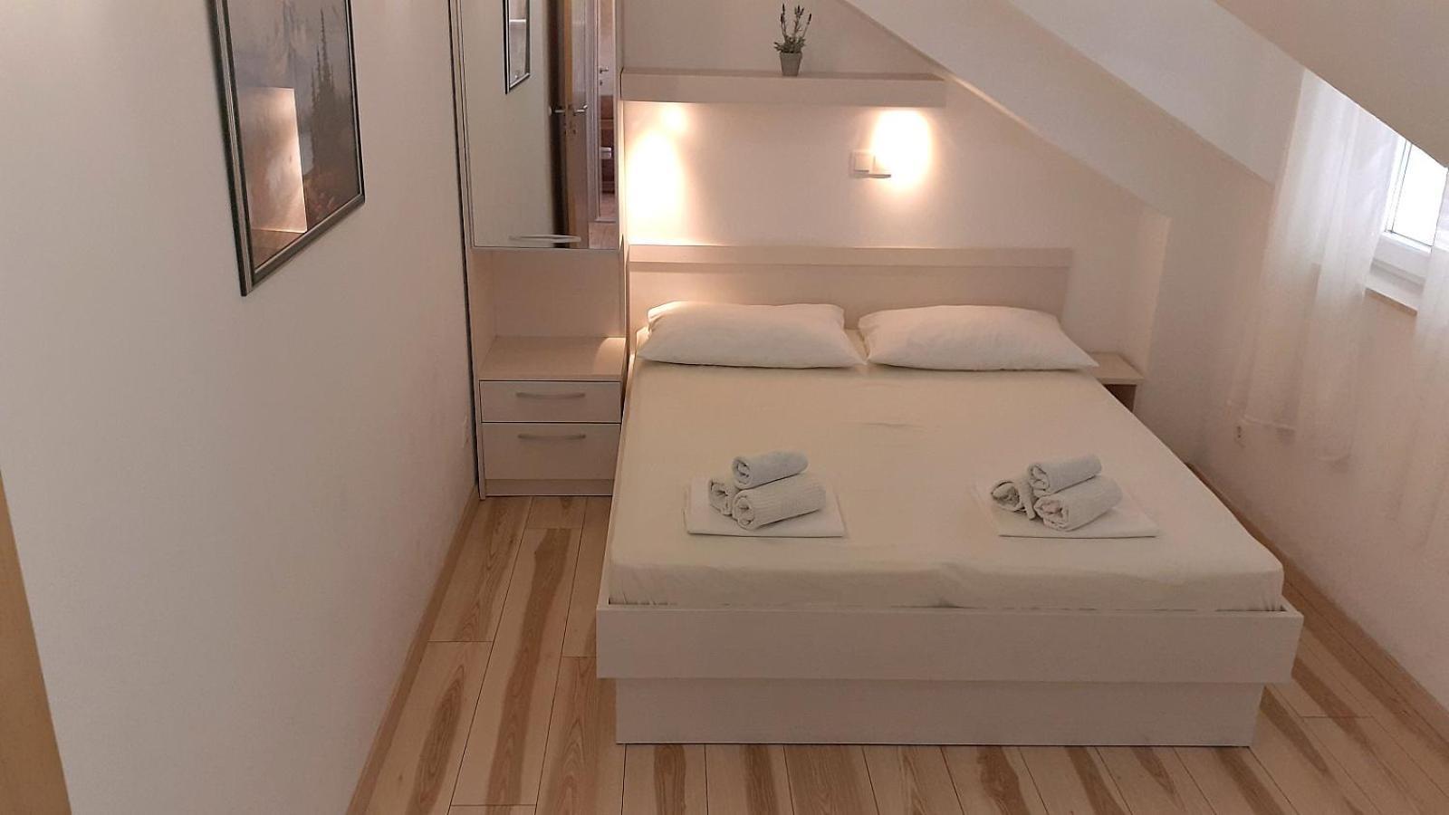 Apartments Villa Bonaca Baška Voda الغرفة الصورة